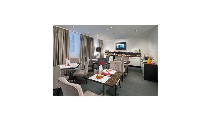 Bastion Hotel Budapest poza 4