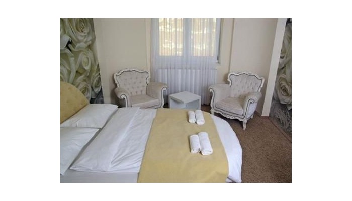 Green Hotel Budapest poza 10