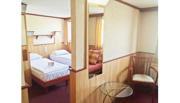 Hotel Fortuna Boat poza 5