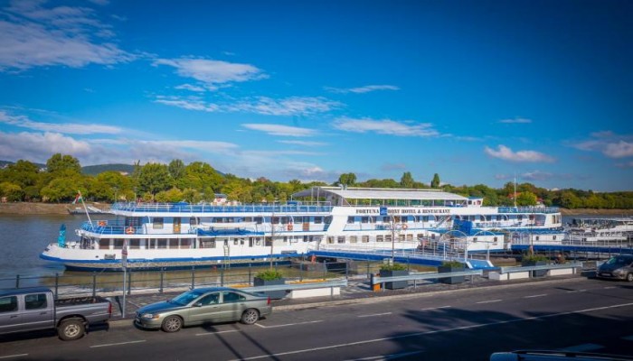 Hotel Fortuna Boat poza 0