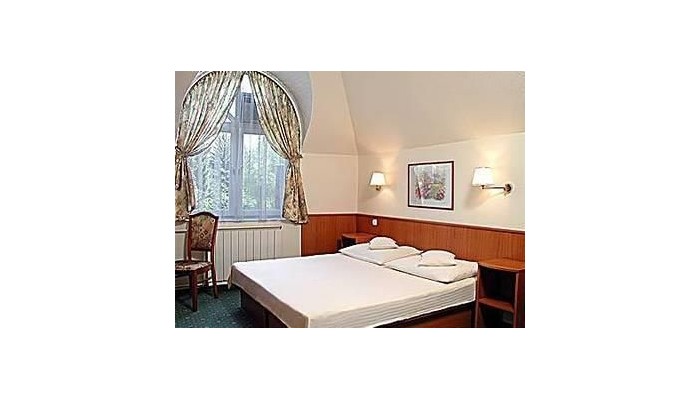 Hotel Korona Panzio poza 2