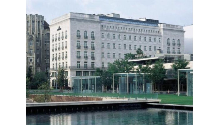 Hotel The Ritz Carlton Budapest poza 0